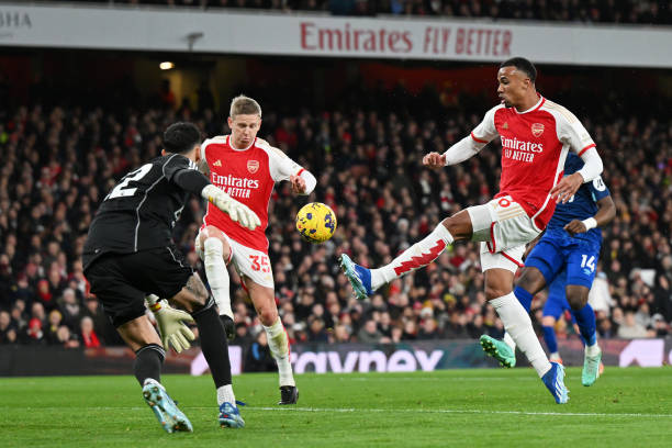 而亚历山大 而亚历山大