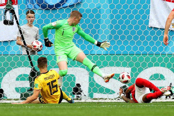 会市场上的 会市场上的