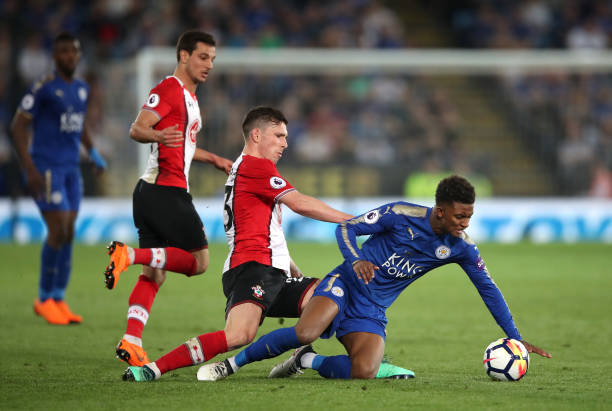 定签约该球 定签约该球